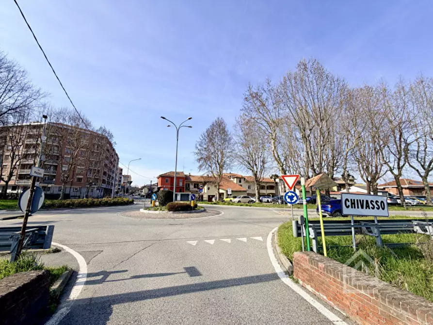Immagine 30 di Appartamento in vendita  in Via Nino Costa 40 a Chivasso