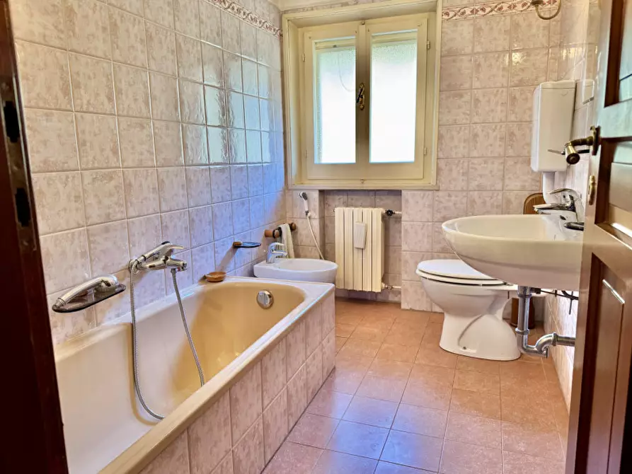 Immagine 37 di Villetta a schiera in vendita  in Piazza Giuseppe Mazzini 2 a San Secondo Parmense