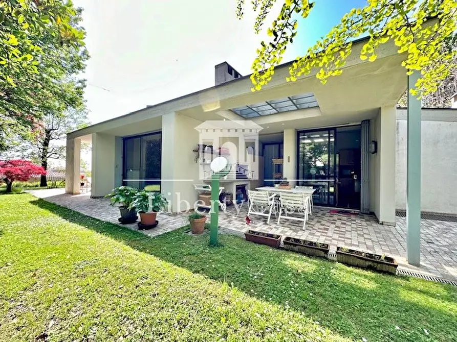 Immagine 19 di Villa in vendita  in Via Sant'anna a Salò