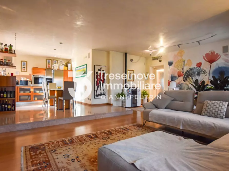 Immagine 1 di Casa indipendente in vendita  in Via Cavour a Istrana