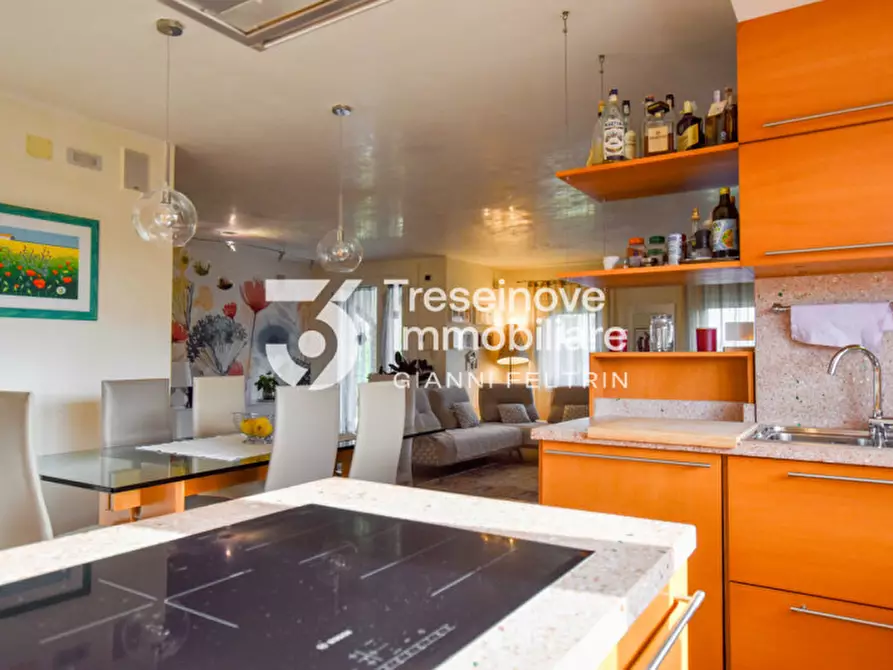 Immagine 2 di Casa indipendente in vendita  in Via Cavour a Istrana