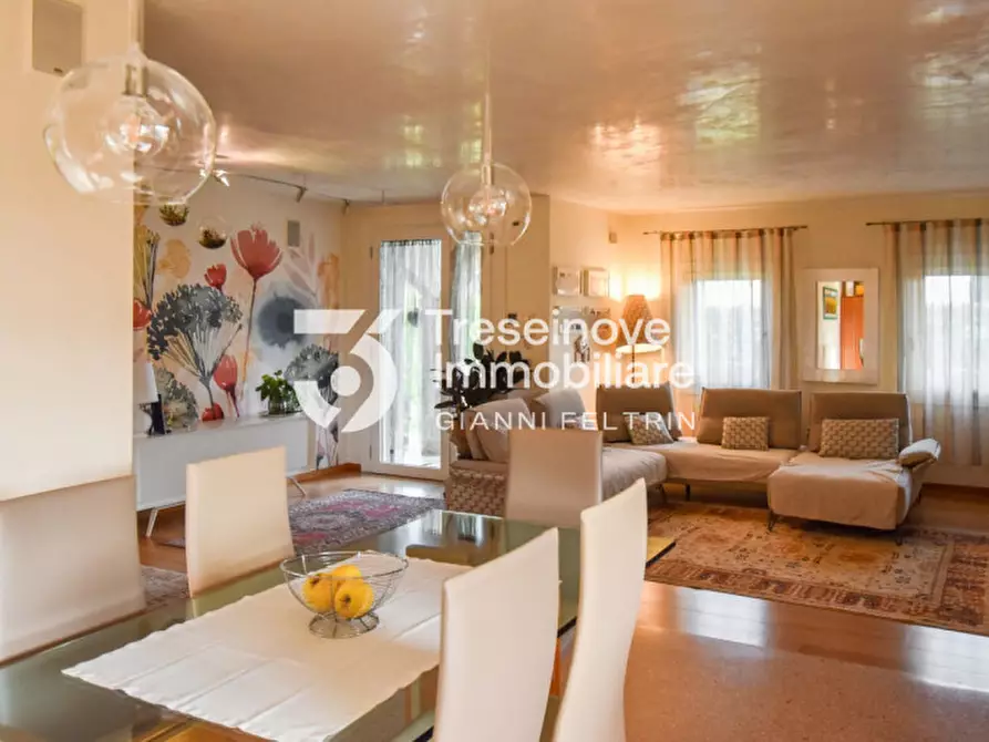 Immagine 10 di Casa indipendente in vendita  in Via Cavour a Istrana