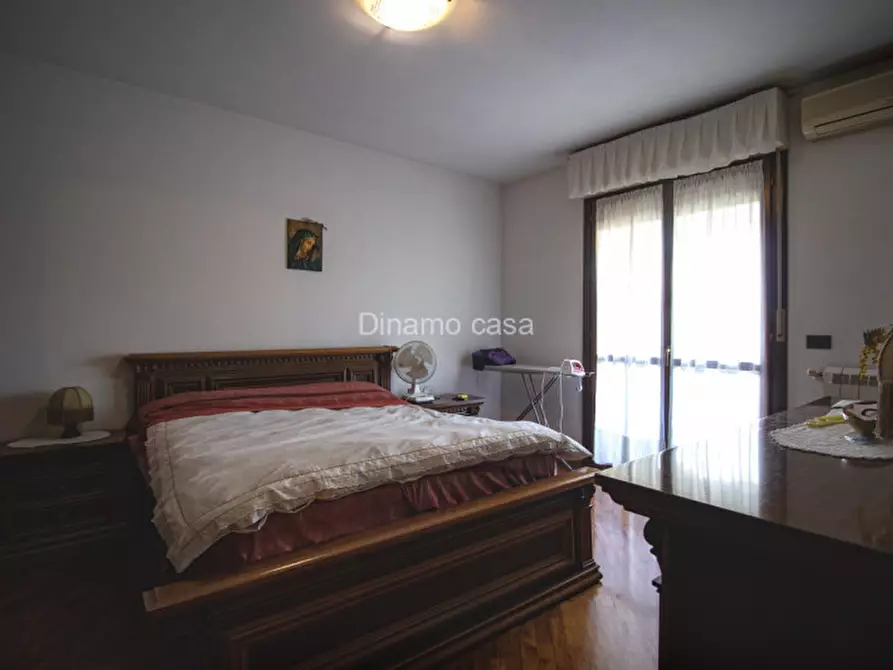 Immagine 6 di Appartamento in vendita  in via antonio garellla a Prato