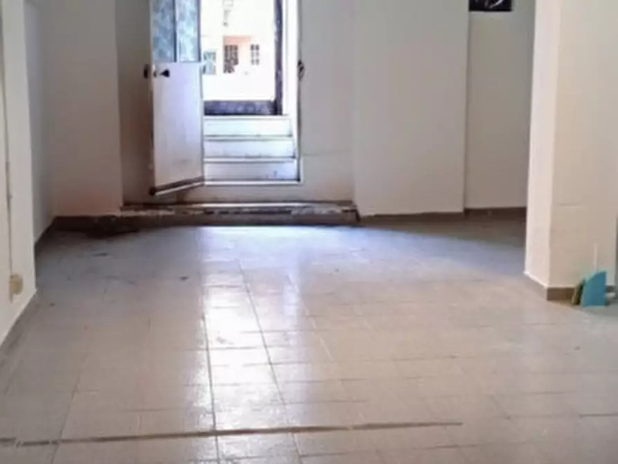 Immagine 6 di Laboratorio in vendita  in Via Tunisi 66 a Torino