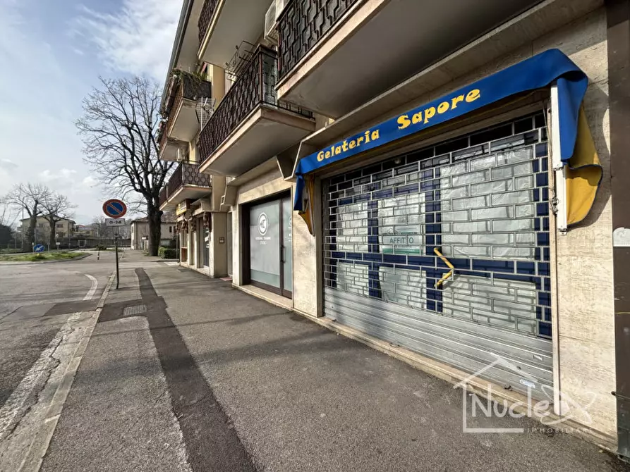 Immagine 9 di Negozio in affitto  a Battaglia Terme