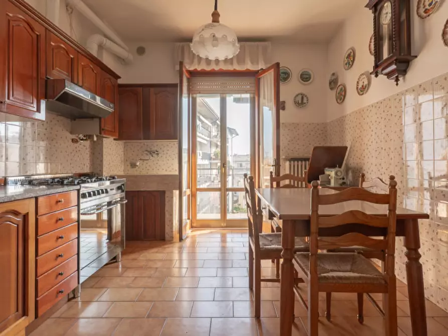 Immagine 6 di Appartamento in vendita  in Via Paglia a San Martino Buon Albergo