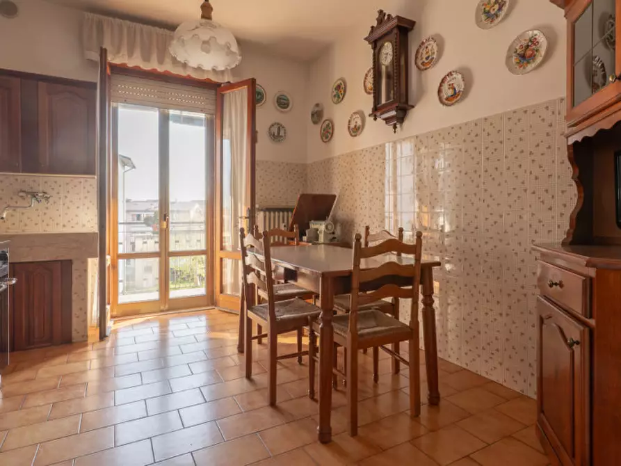 Immagine 8 di Appartamento in vendita  in Via Paglia a San Martino Buon Albergo