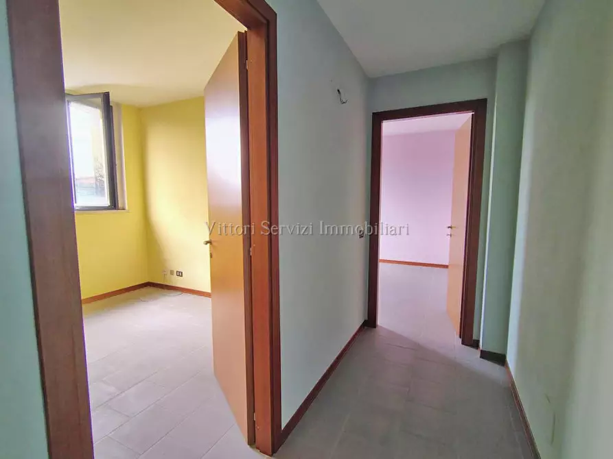 Immagine 6 di Ufficio in affitto  in Piazza Giulio Neri a Torrita Di Siena