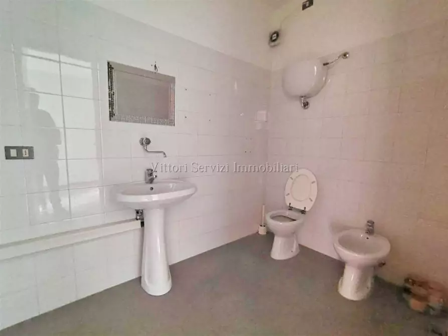 Immagine 9 di Ufficio in affitto  in Piazza Giulio Neri a Torrita Di Siena