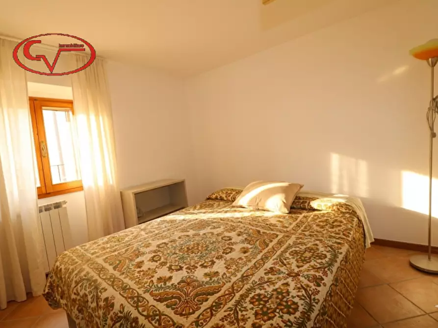 Immagine 2 di Appartamento in vendita  in via cennano a Montevarchi