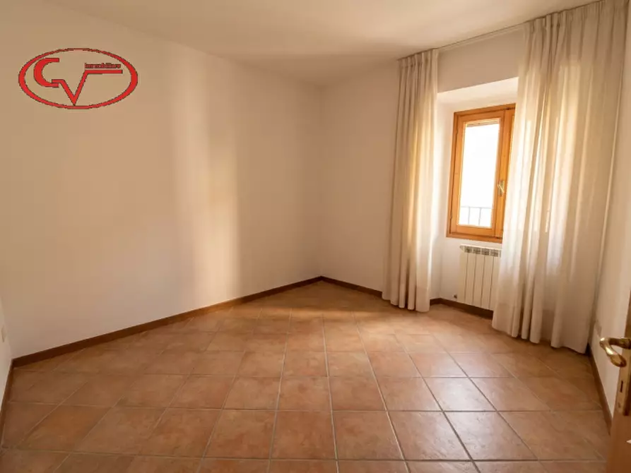 Immagine 3 di Appartamento in vendita  in via cennano a Montevarchi