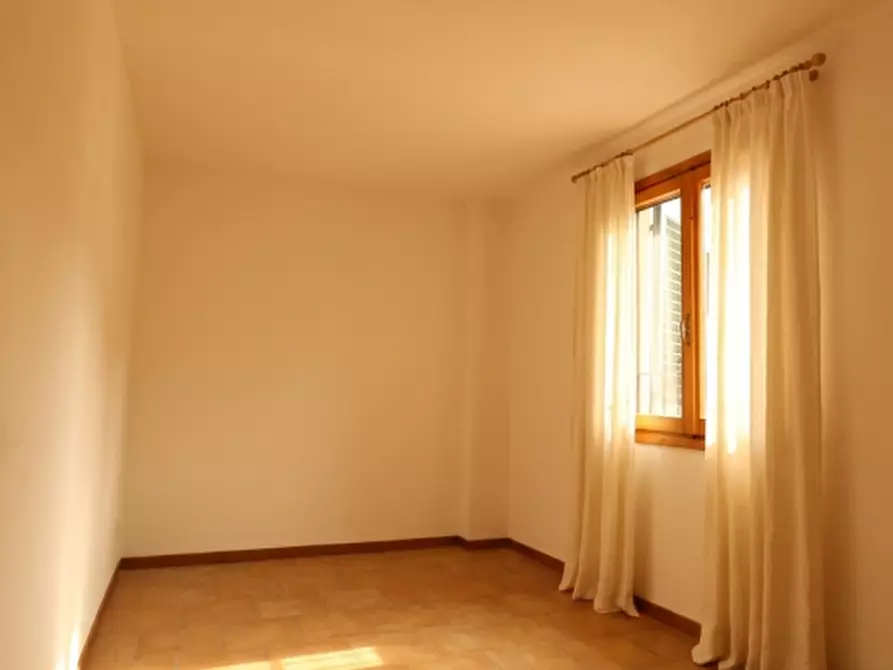 Immagine 6 di Appartamento in vendita  in via cennano a Montevarchi