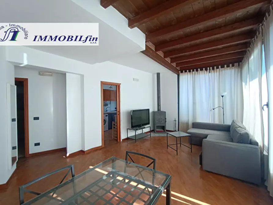 Immagine 11 di Appartamento in affitto  in Via dell'Artigliere a Palermo