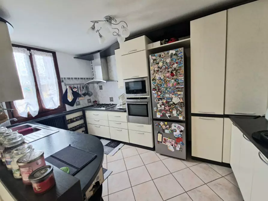 Immagine 3 di Appartamento in vendita  in Piazza Torino a Cologna Veneta