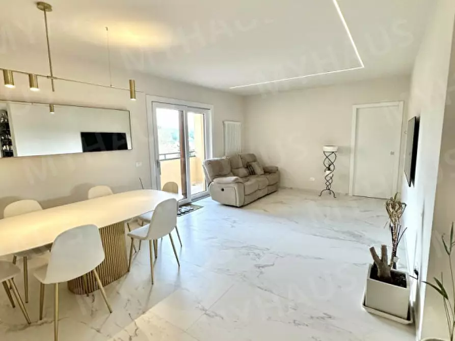 Immagine 11 di Appartamento in vendita  in Via Guido Rossa, 2 a Empoli