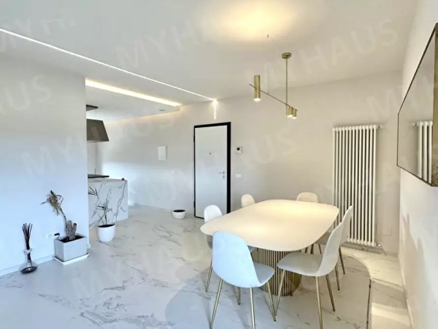 Immagine 12 di Appartamento in vendita  in Via Guido Rossa, 2 a Empoli