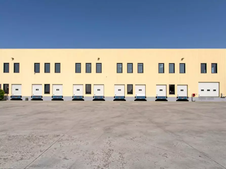 Immagine 4 di Magazzino in affitto  in VIA COLLODI a Calderara Di Reno