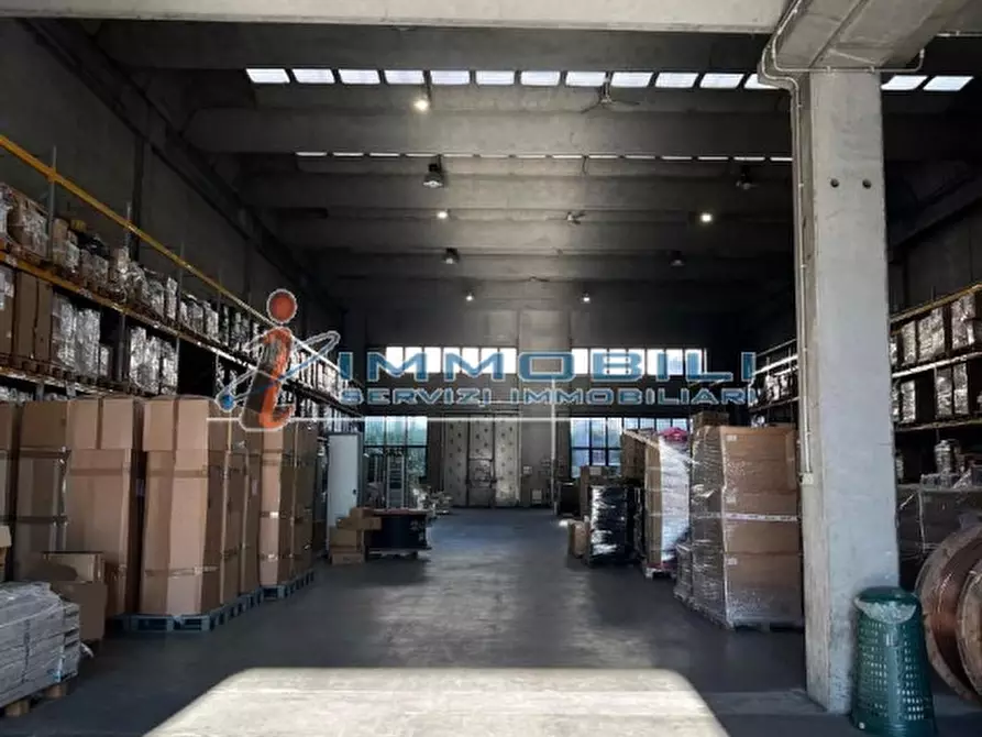 Immagine 21 di Laboratorio in affitto  in VIA DEGLI ACERI a Buccinasco