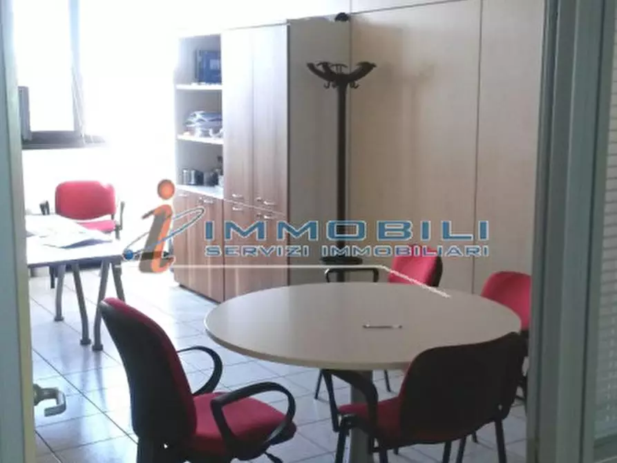 Immagine 6 di Ufficio in affitto  in VIA BURONA a Vimodrone