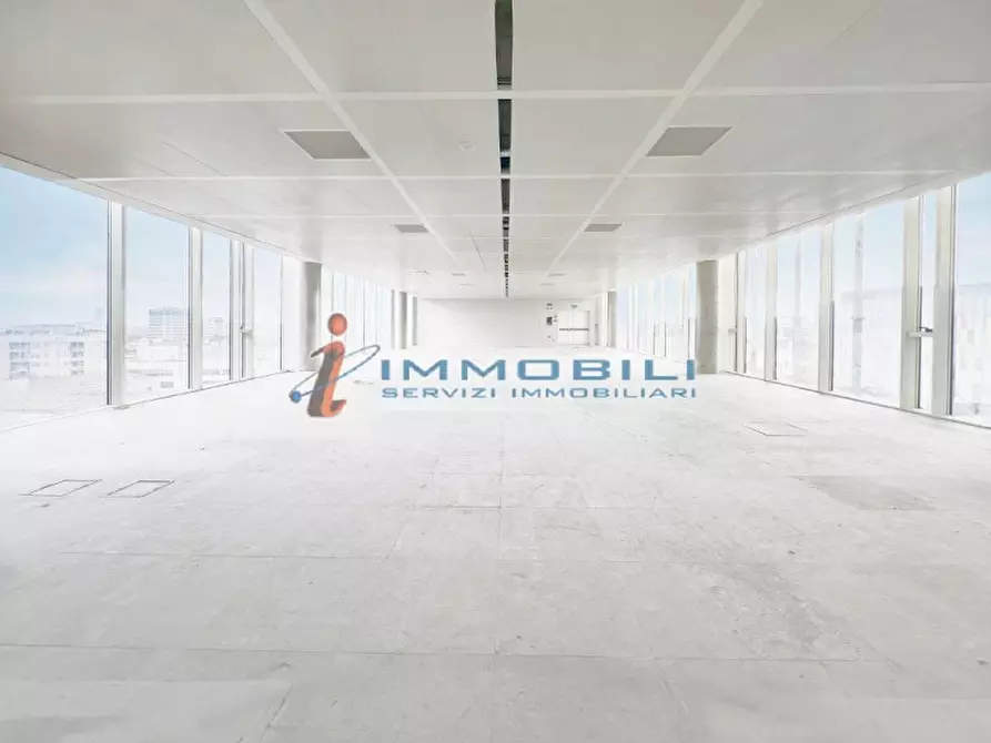 Immagine 1 di Ufficio in affitto  in PIAZZALE MACIACHINI CARLO a Milano