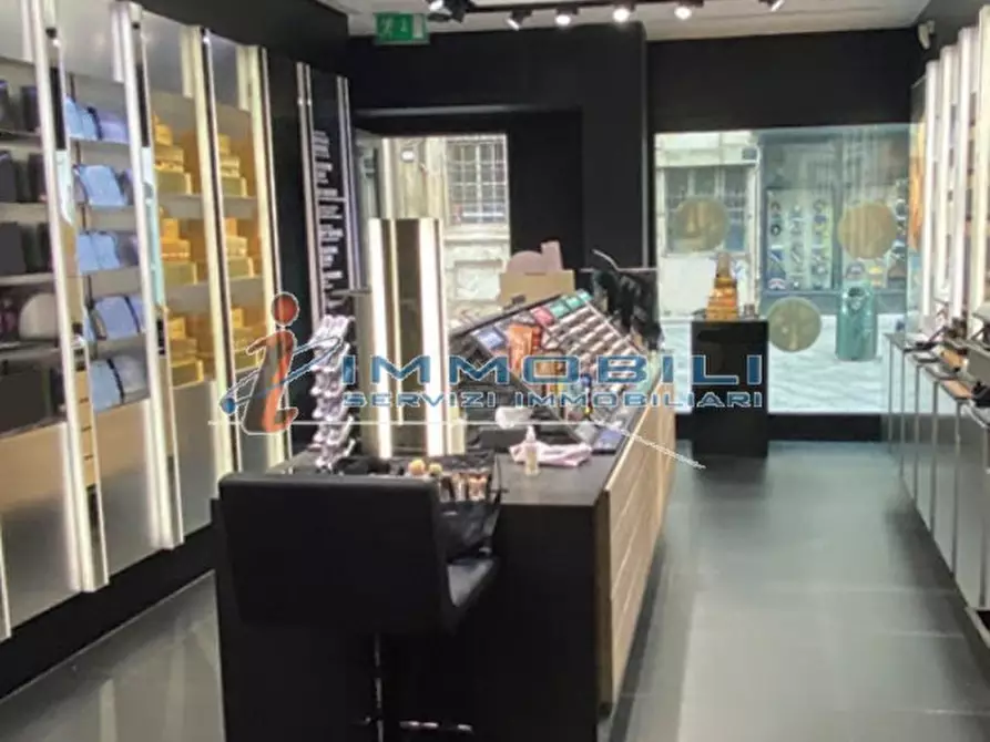 Immagine 1 di Ufficio in vendita  in VIA MILANO a Torino