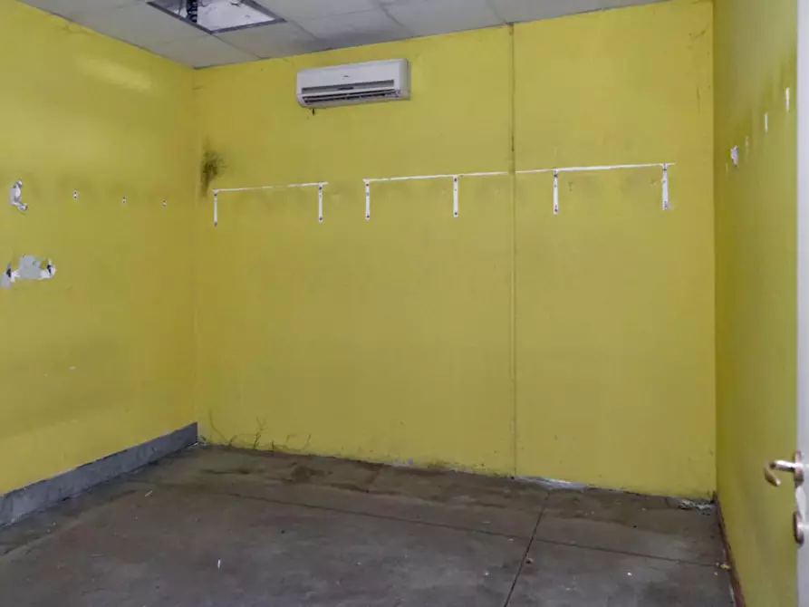 Immagine 15 di Attività commerciale in vendita  in Viale Adriatico, 125, 64013 Corropoli TE, Italia a Corropoli