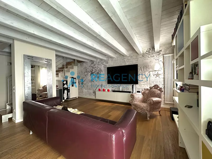 Immagine 2 di Casa trifamiliare in vendita  in via san valentino a Brendola