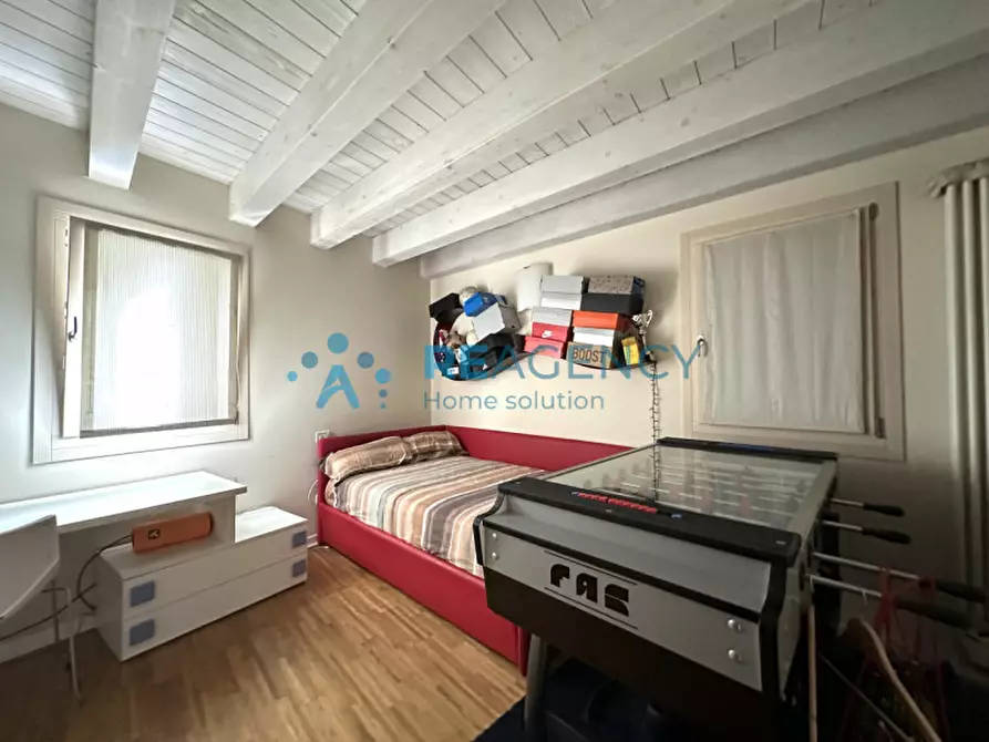 Immagine 10 di Casa trifamiliare in vendita  in via san valentino a Brendola