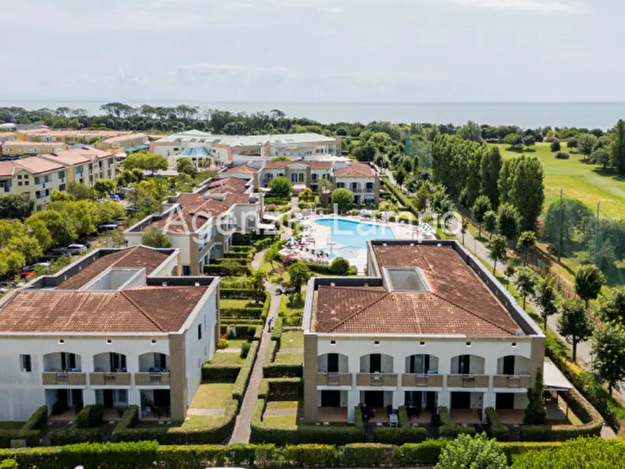 Immagine 2 di Villetta a schiera in vendita  in Viale dei Gabbiani a Caorle