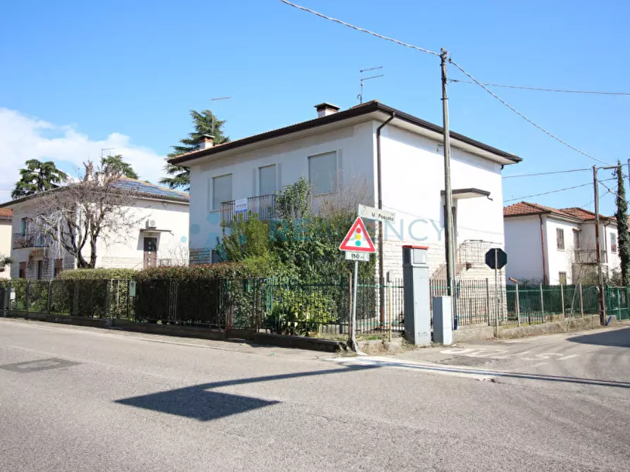 Immagine 17 di Casa bifamiliare in vendita  in Via Don Agostino Battistella 25 a Breganze