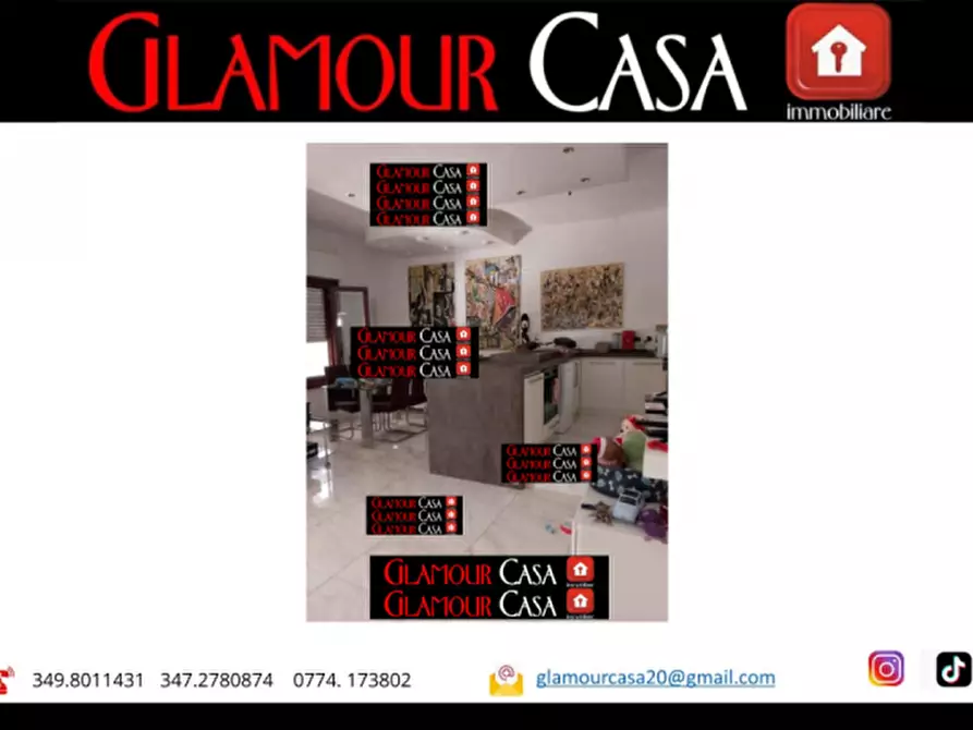 Immagine 3 di Villa in vendita  in Via Eschilo a Roma