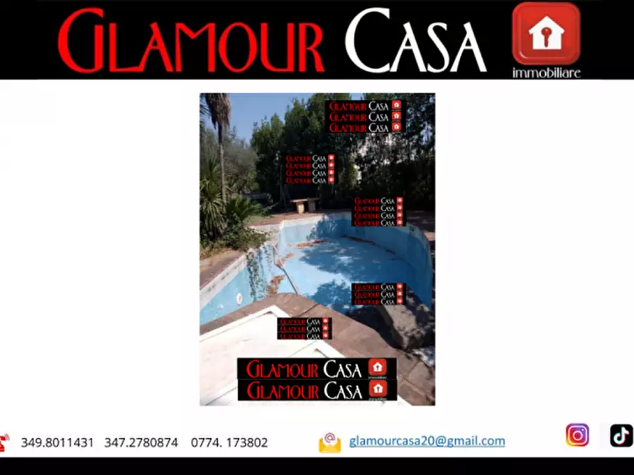 Immagine 4 di Villa in vendita  in Via Eschilo a Roma