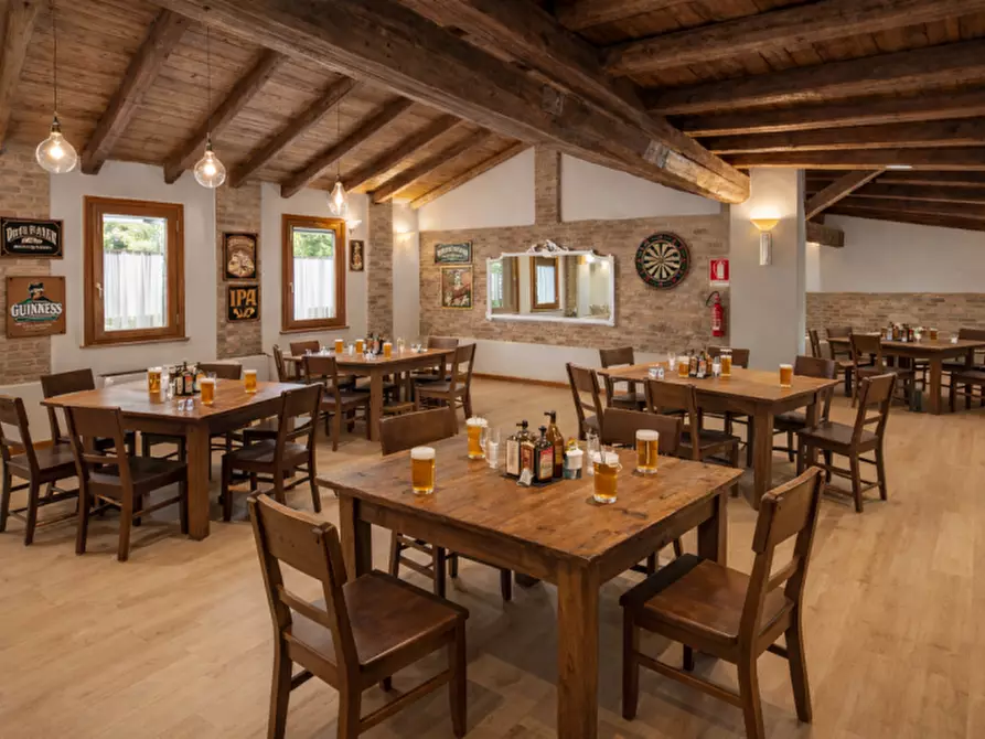 Immagine 1 di Attività commerciale in vendita  in Via Achille Pozzi a Carpenedolo