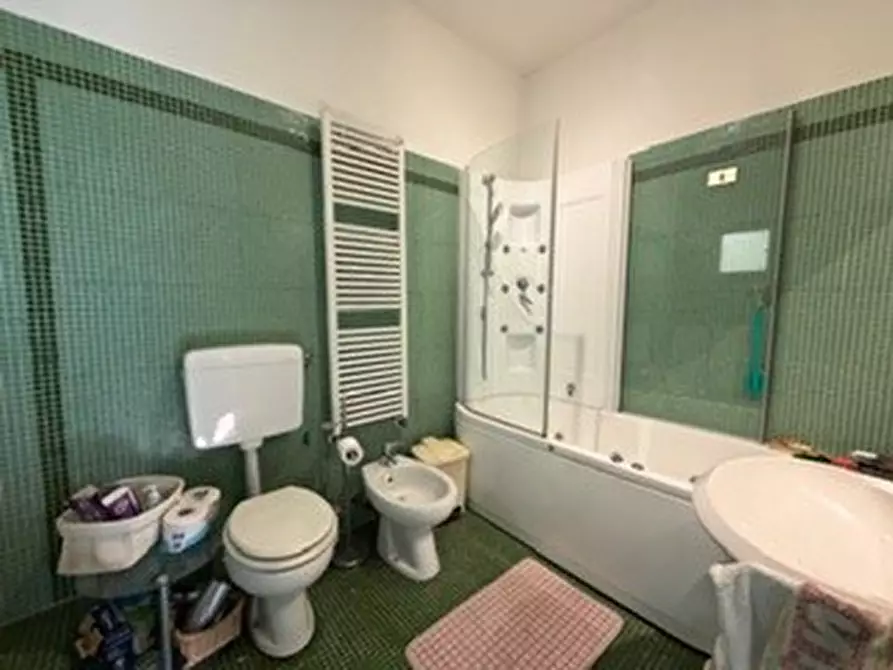 Immagine 14 di Appartamento in vendita  in via Santa Rosa a Padova
