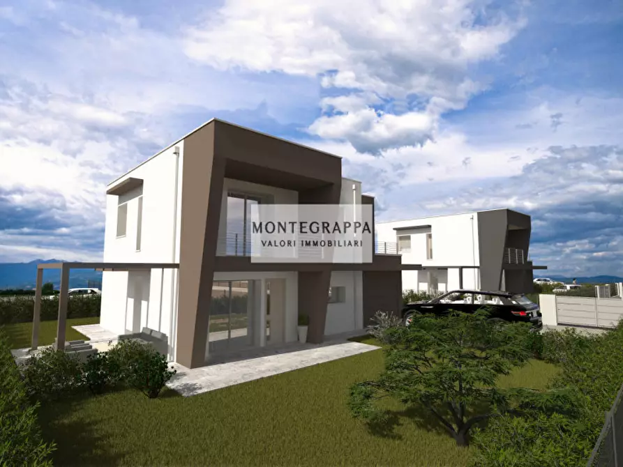 Immagine 1 di Casa indipendente in vendita  in VIA VILLA a Loria