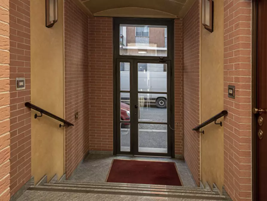Immagine 5 di Appartamento in vendita  in Via Ragusa 1 a Torino