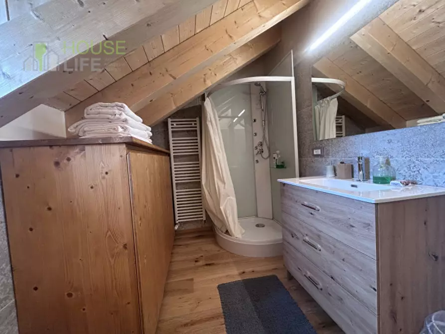 Immagine 22 di Casa bifamiliare in vendita  in via XXVII aprile a Roana