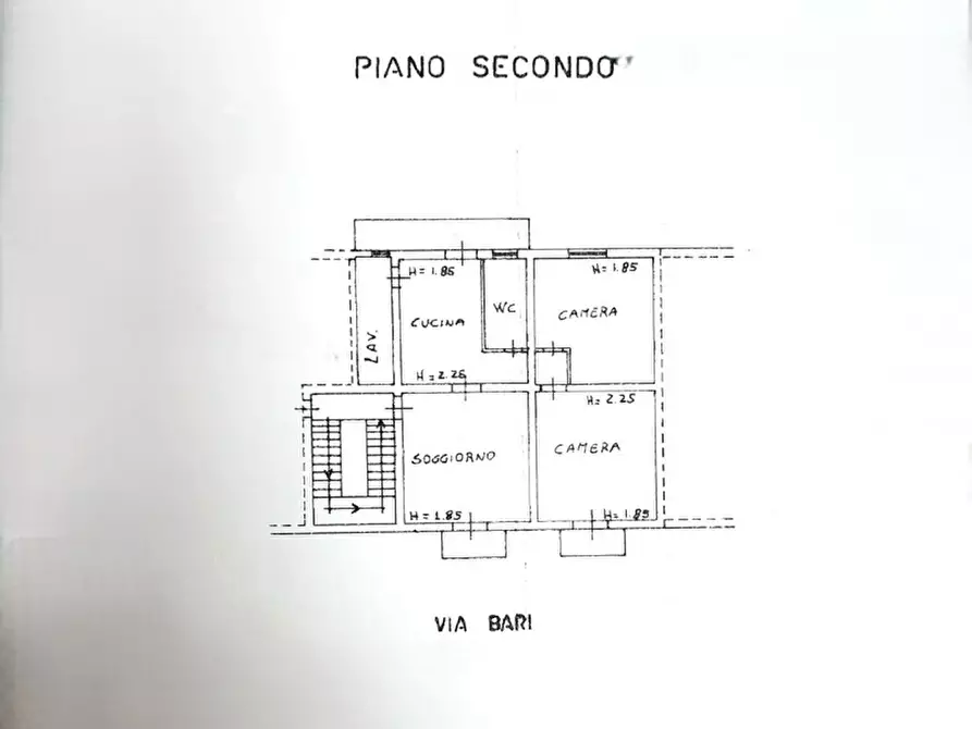 Immagine 5 di Appartamento in vendita  in Via Bari a Battipaglia