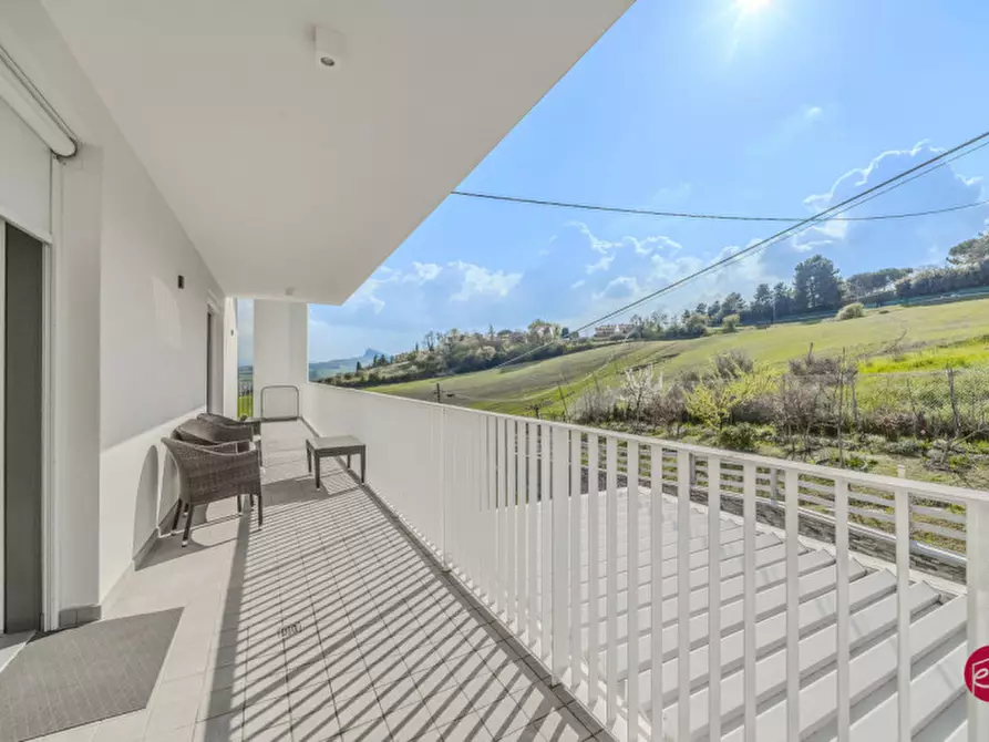 Immagine 28 di Villa in vendita  a Santarcangelo Di Romagna