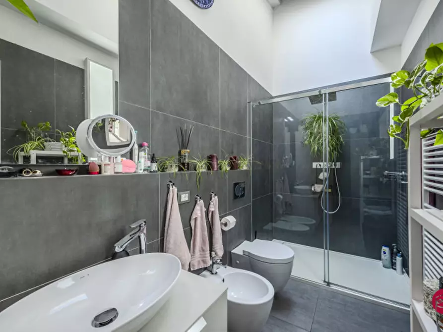 Immagine 13 di Villa in vendita  a Borghi