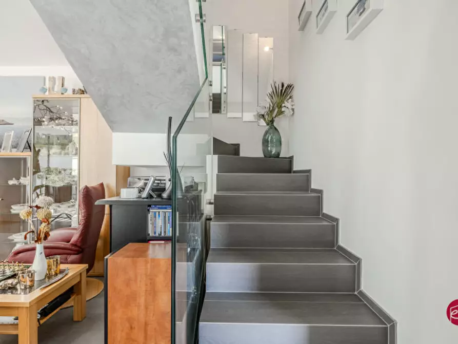 Immagine 16 di Villa in vendita  a Borghi