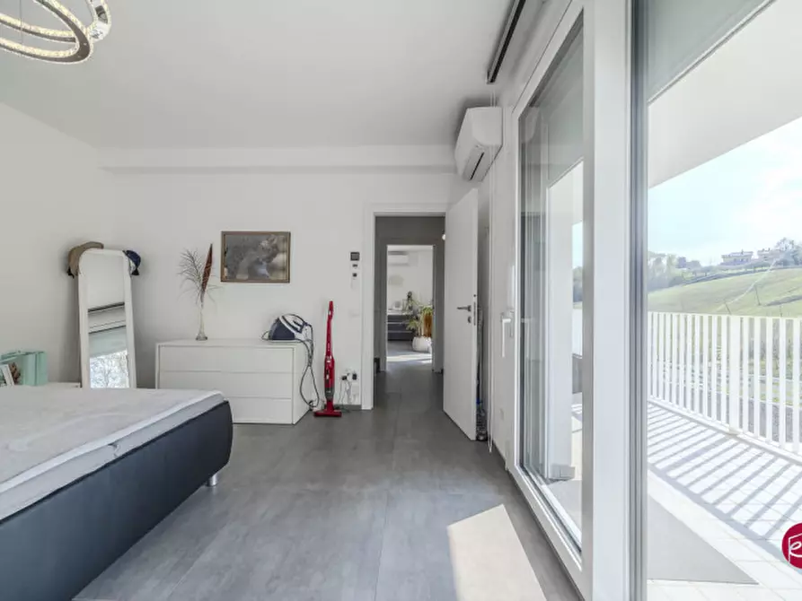 Immagine 21 di Villa in vendita  a Borghi