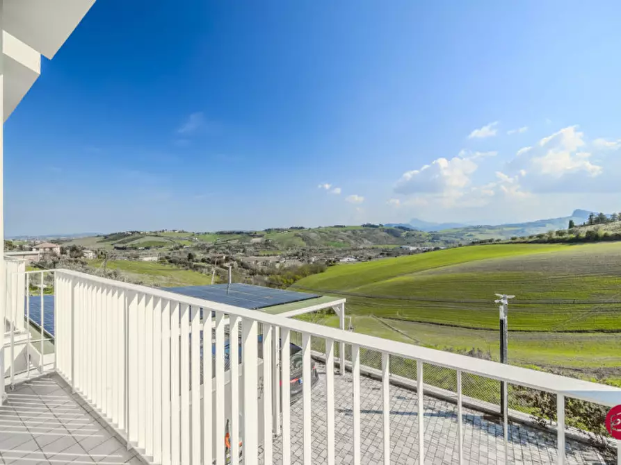 Immagine 32 di Villa in vendita  a Borghi