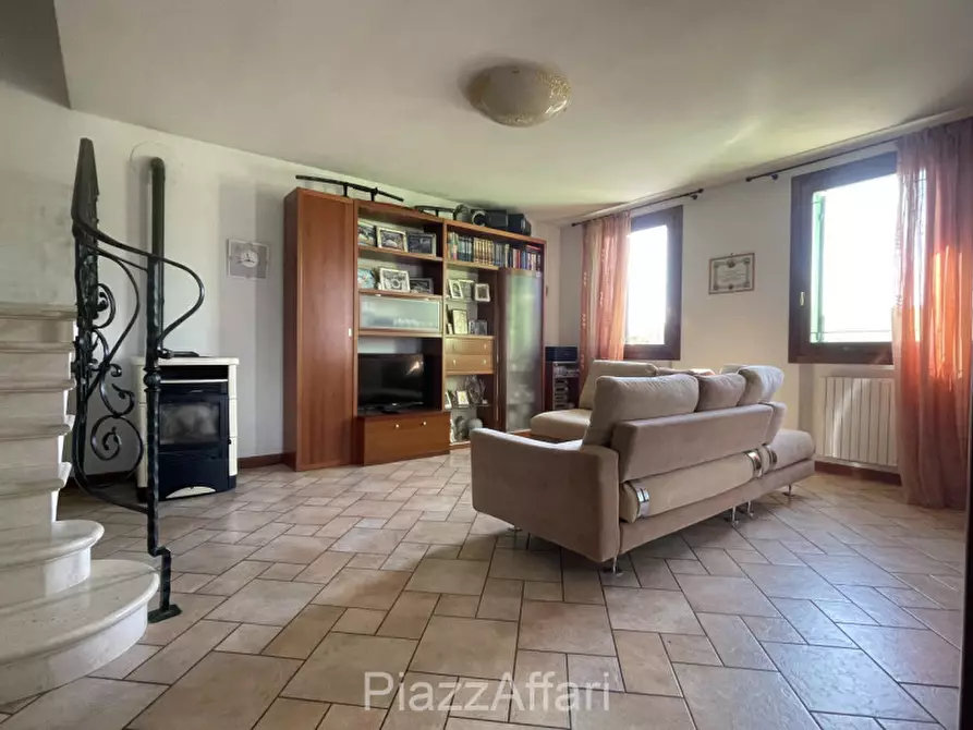 Immagine 6 di Casa bifamiliare in vendita  in Via Bosco a Codevigo