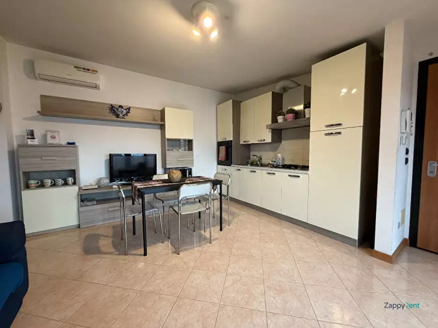 Immagine 3 di Appartamento in affitto  in Via Isonzo, 13 a Bollate