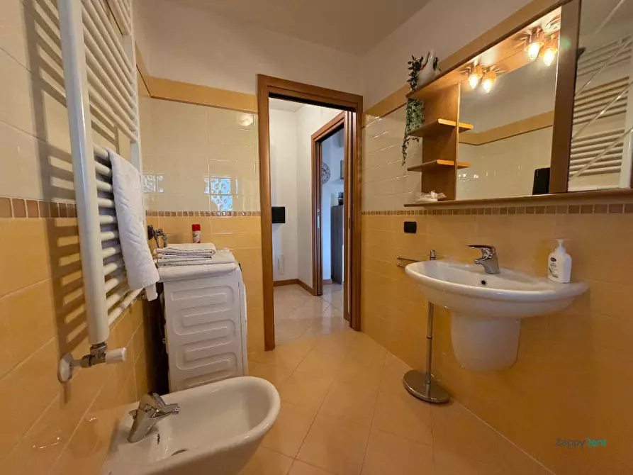 Immagine 19 di Appartamento in affitto  in Via Isonzo, 13 a Bollate