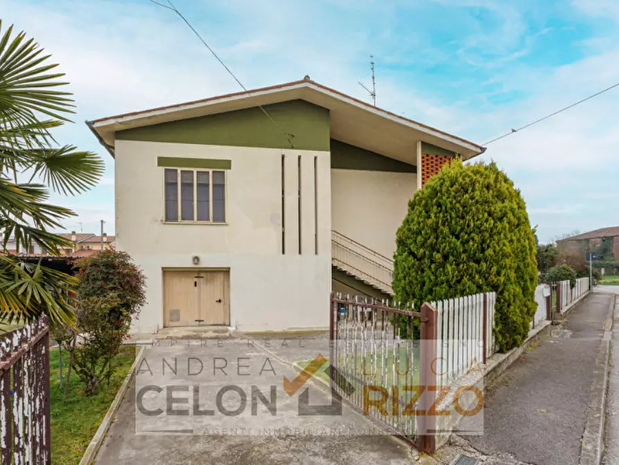 Immagine 8 di Casa indipendente in vendita  in Via Bigolo, 2 a Tribano