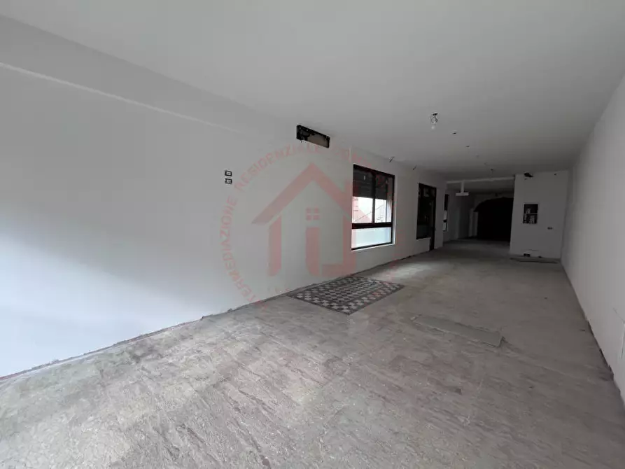 Immagine 4 di Negozio in affitto  in Via San Marco a Padova