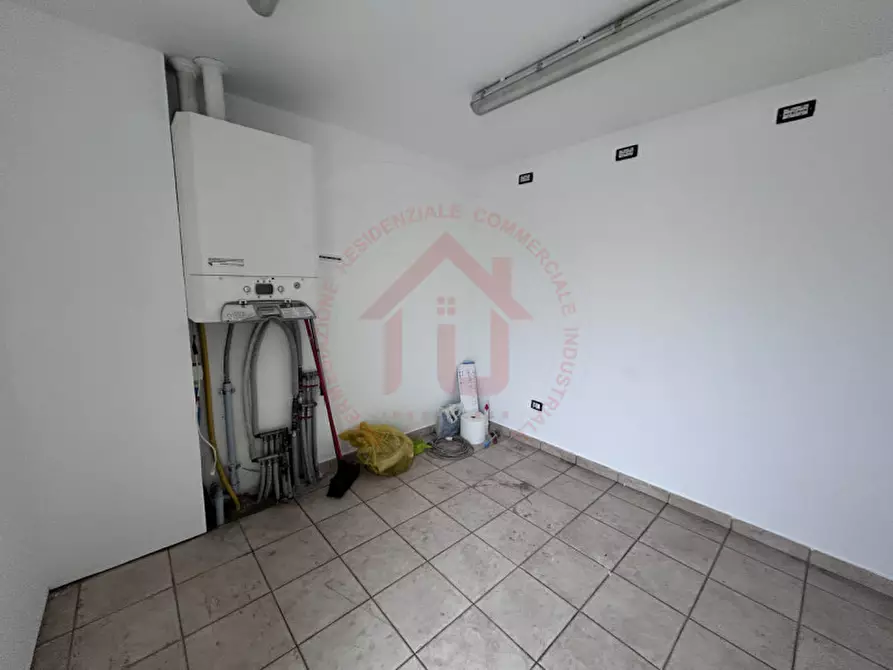 Immagine 13 di Negozio in affitto  in Via San Marco a Padova