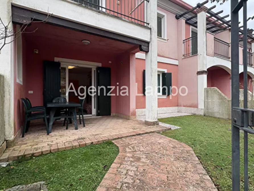 Immagine 2 di Appartamento in vendita  in Viale delle Tortore a Caorle